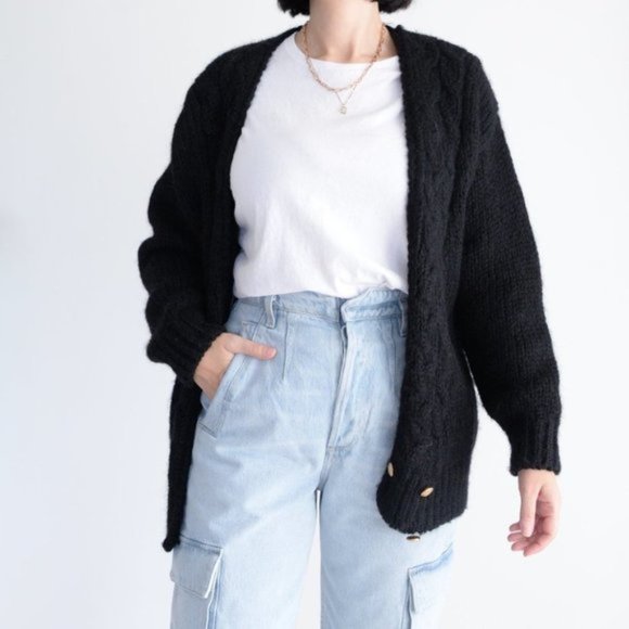 Vintage Eaton Black 50% Wool Open Face Cardigan with Buttons Size GL - Picture 3 of 10